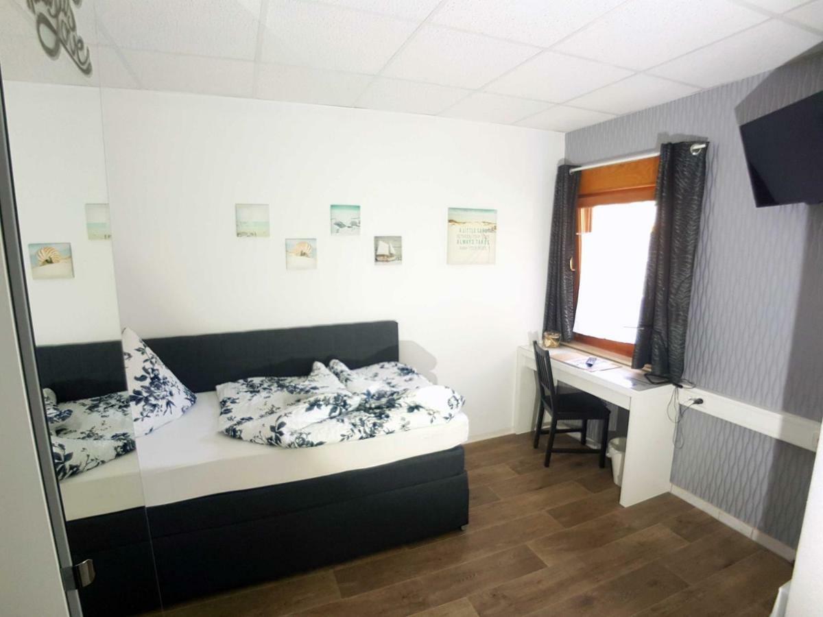 Хостел Boardinghouse Sinsheim Zentral Am Burgplatz Экстерьер фото
